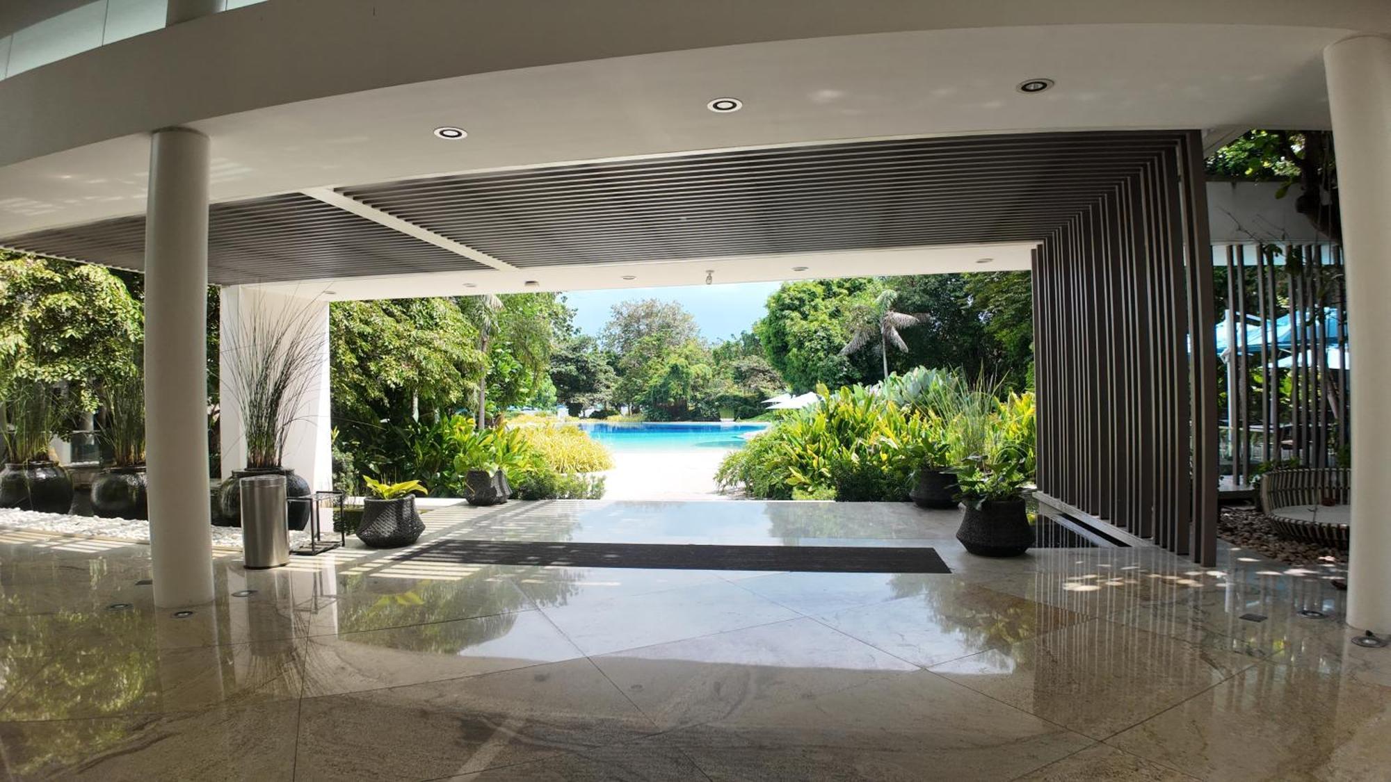 Dominiks Quite And Elegant Studio Ocean View Pool At Tambuli Resort High Floor Lapu-Lapu City Eksteriør bilde
